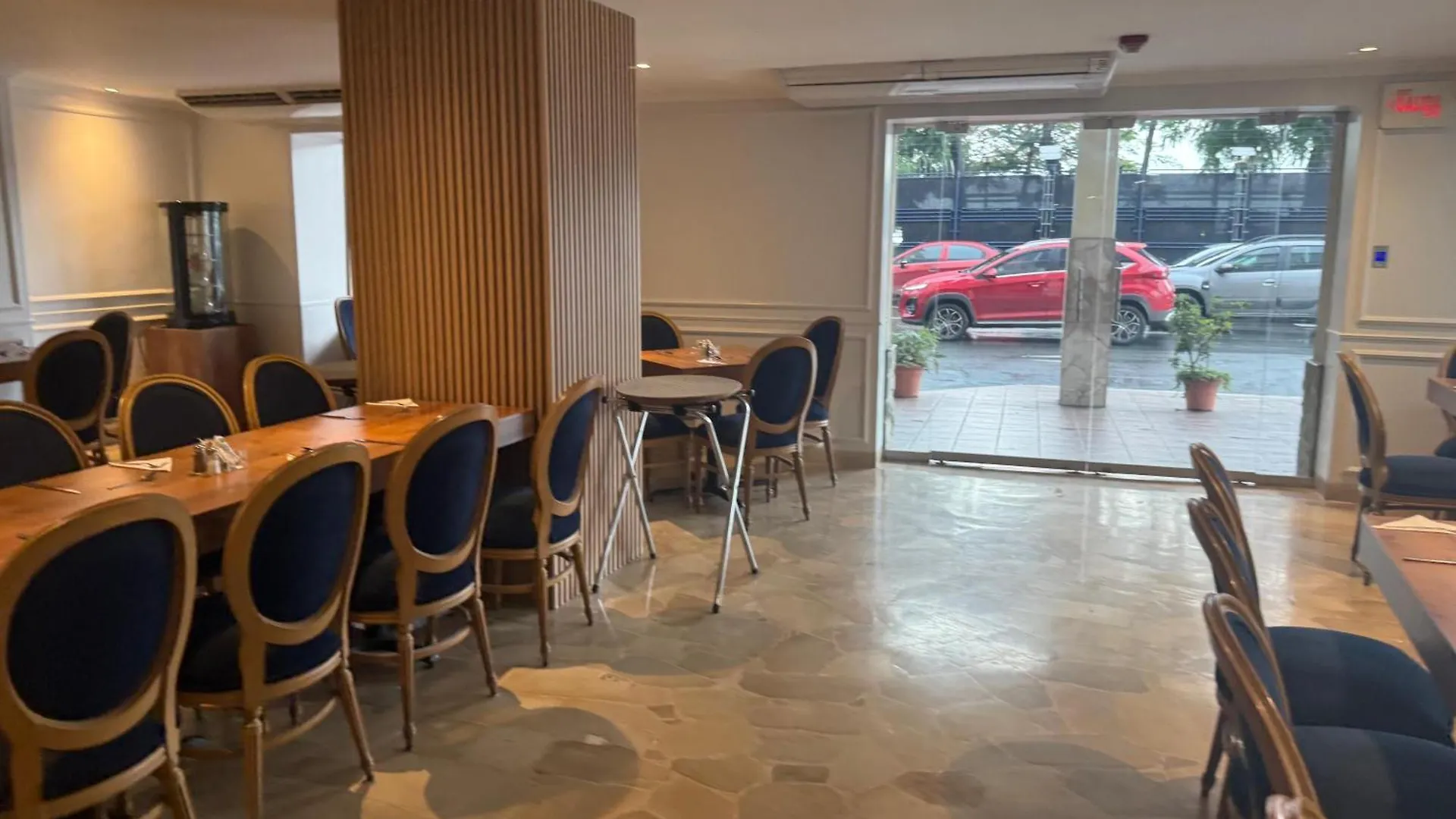 ***  Hotel Ramada Guayaquil Ecuador