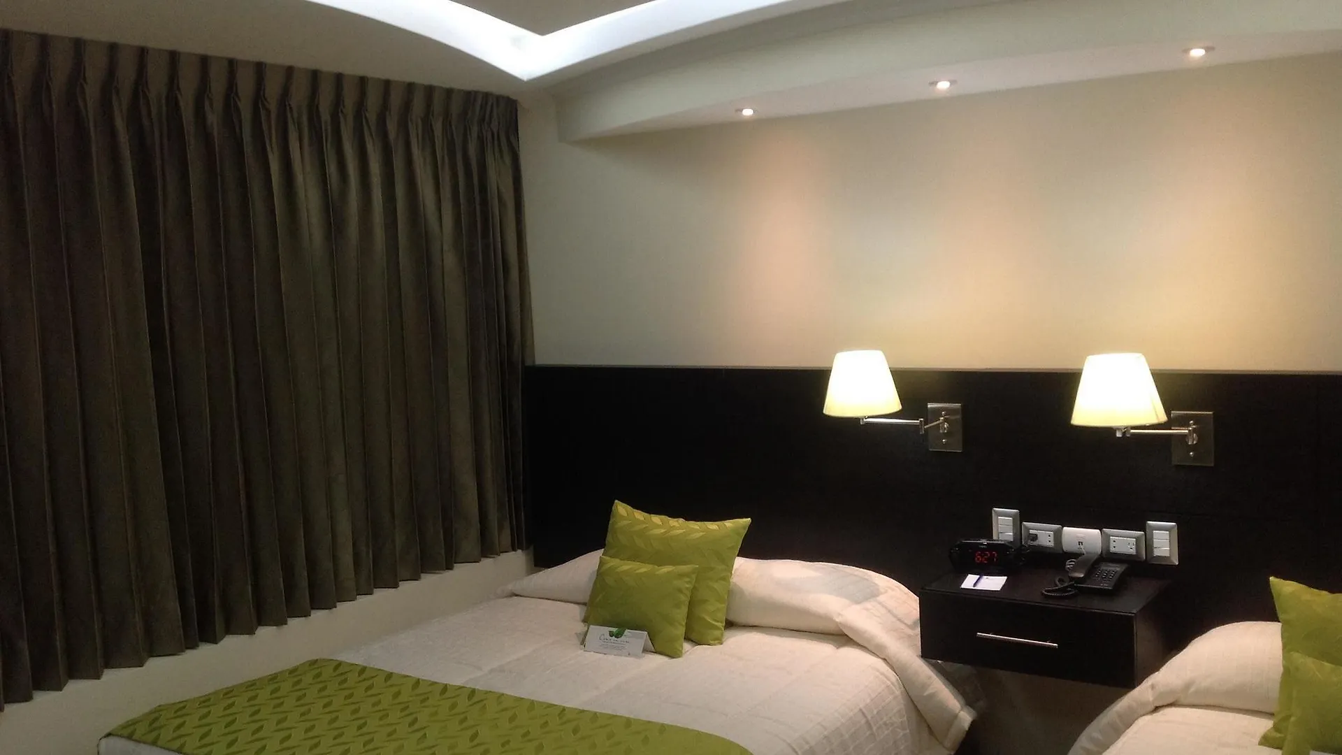 ***  Hotel Ramada Guayaquil Ecuador