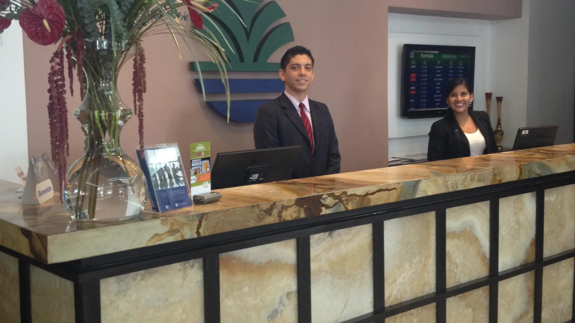 ***  Hotel Ramada Guayaquil Ecuador