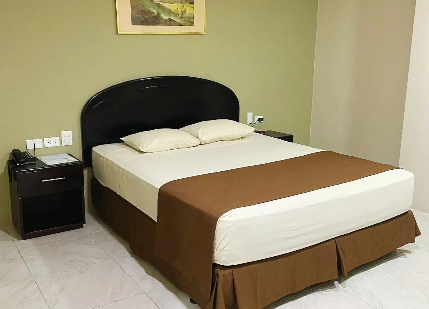 Hotel Ramada Guayaquil 3*,  Equador
